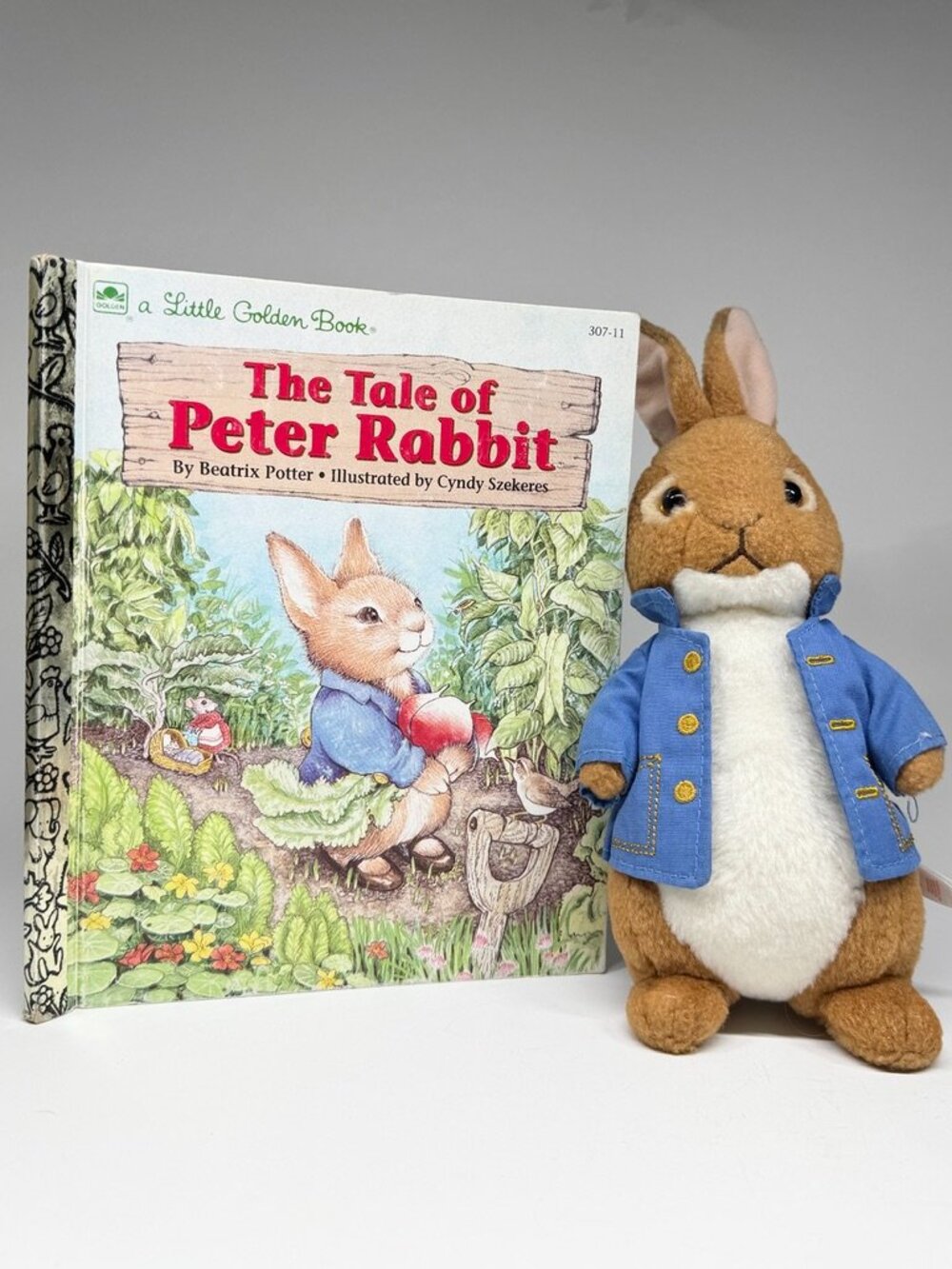 PETER RABBIT Lot: Little Golden Book 1993 + Ty Movie Plush 2018 Beatrix Potter